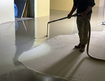 塗床・塗装仕上げ用セルフレベリング工事